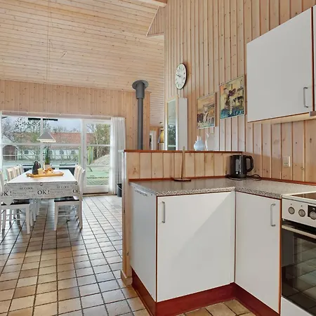 Tatil Evi Stunning In With Kitchen