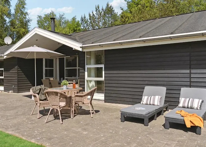 Stunning In With Kitchen Сasa de vacaciones *